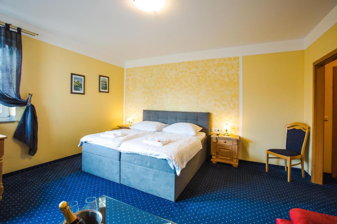 Hotel Altstadt ヴァッセンベルク エクステリア 写真
